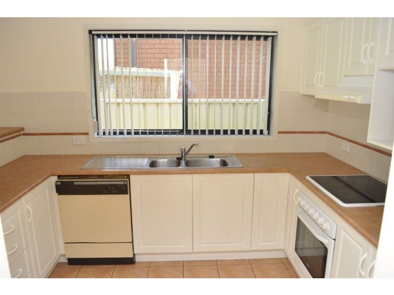 2/34 RODLEY AVE, Penrith NSW 2750