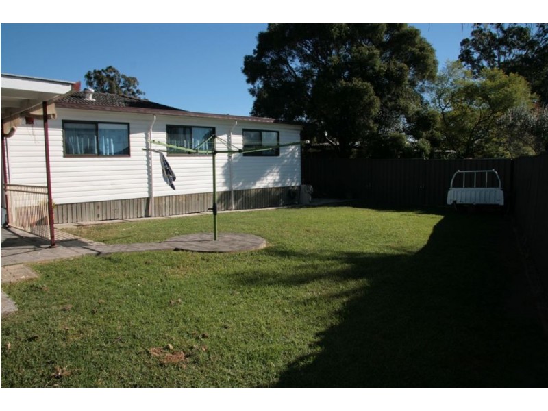 166 Parker St, Kingswood NSW 2747
