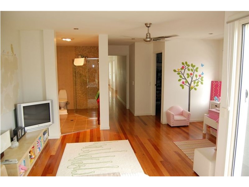 1/21 Hooper Drive, Currumbin QLD 4223