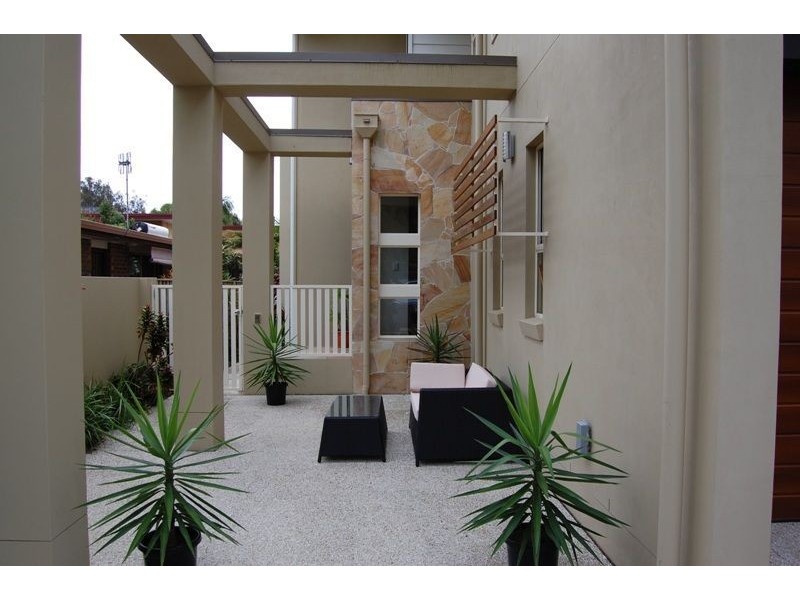 1/21 Hooper Drive, Currumbin QLD 4223