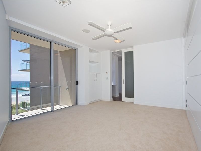 4/399 Golden Four Drive, Tugun QLD 4224