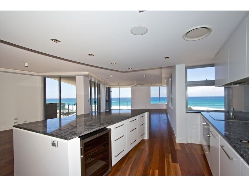 4/399 Golden Four Drive, Tugun QLD 4224