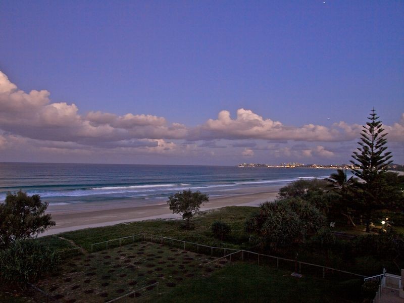 4/399 Golden Four Drive, Tugun QLD 4224