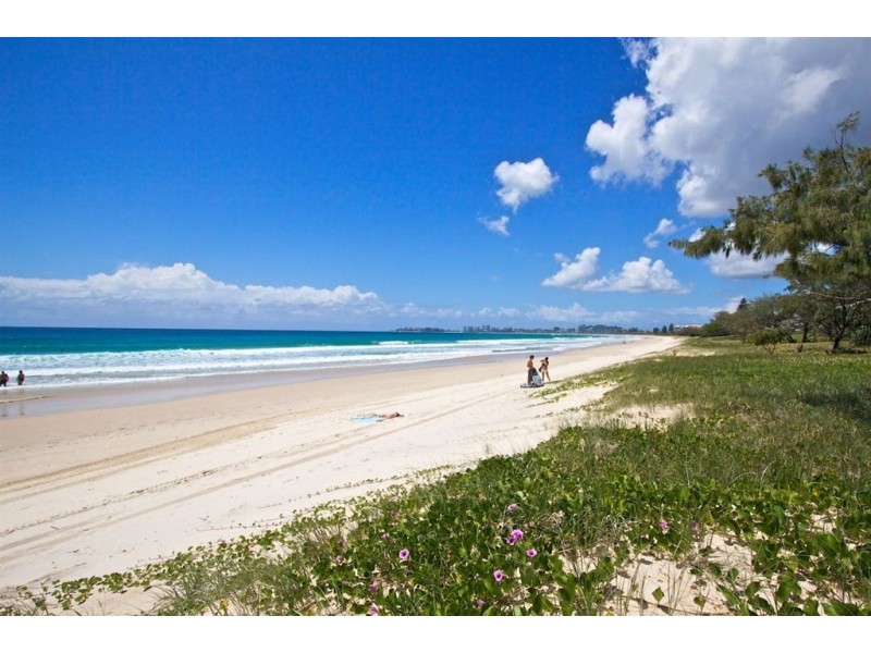 4/4 Station Street, Tugun QLD 4224