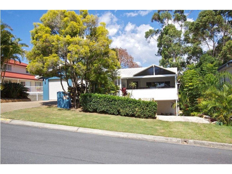 19 Kaffia Court, Elanora QLD 4221