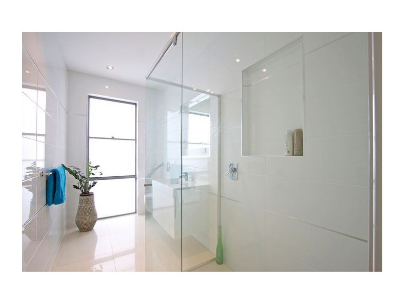 87 Botanical Circuit, Banora Point NSW 2486