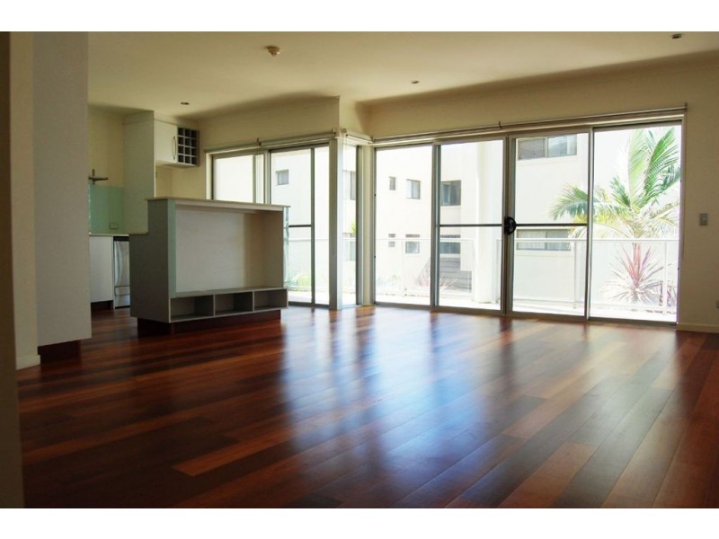 11/483 Golden Four Drive, Tugun QLD 4224