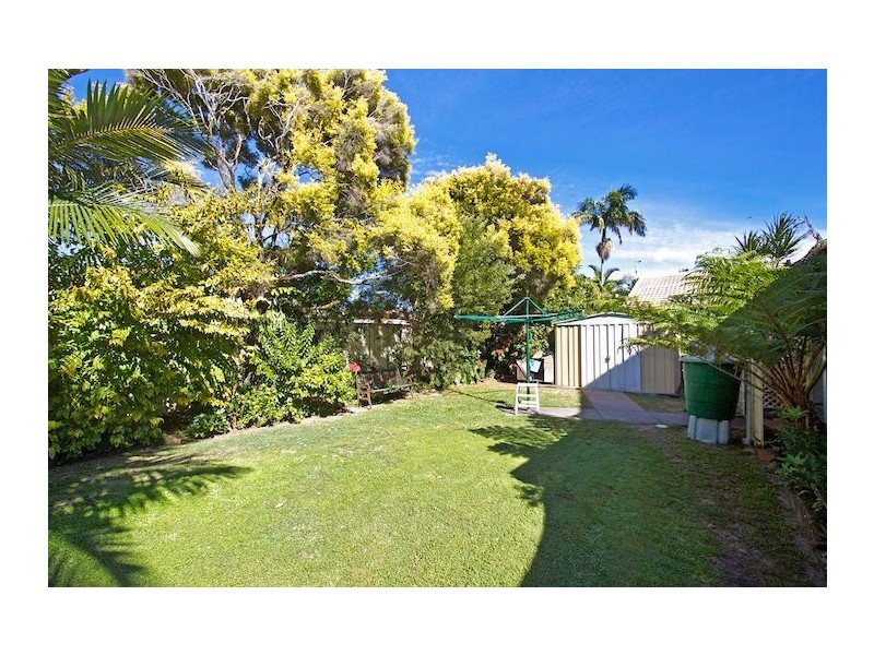 22 Cabarita Avenue, Tugun QLD 4224