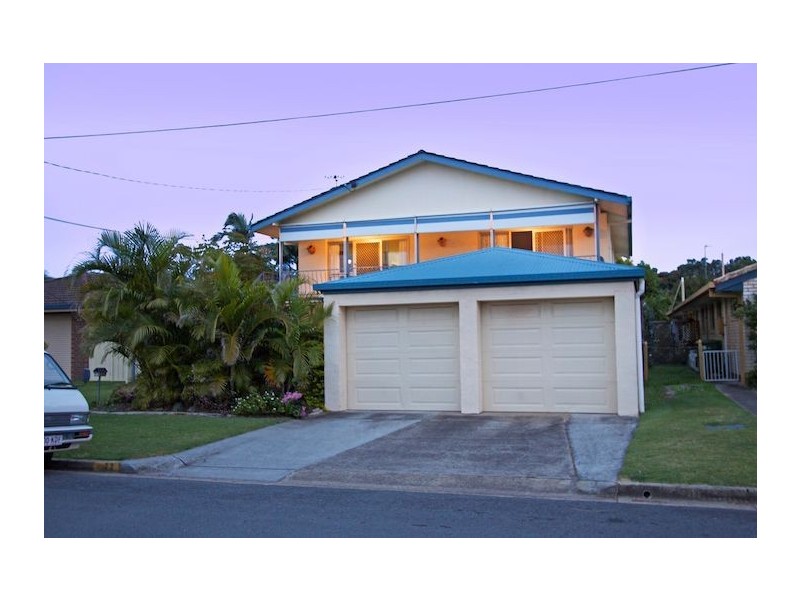 22 Cabarita Avenue, Tugun QLD 4224