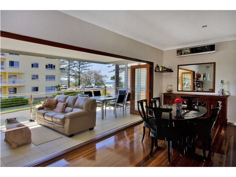 2/32 Pacific Parade, Bilinga QLD 4225