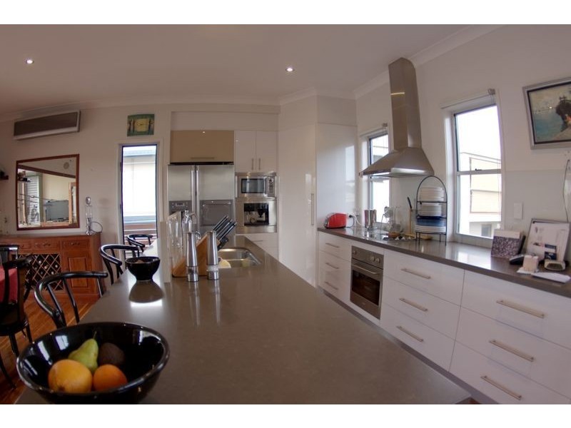 2/32 Pacific Parade, Bilinga QLD 4225