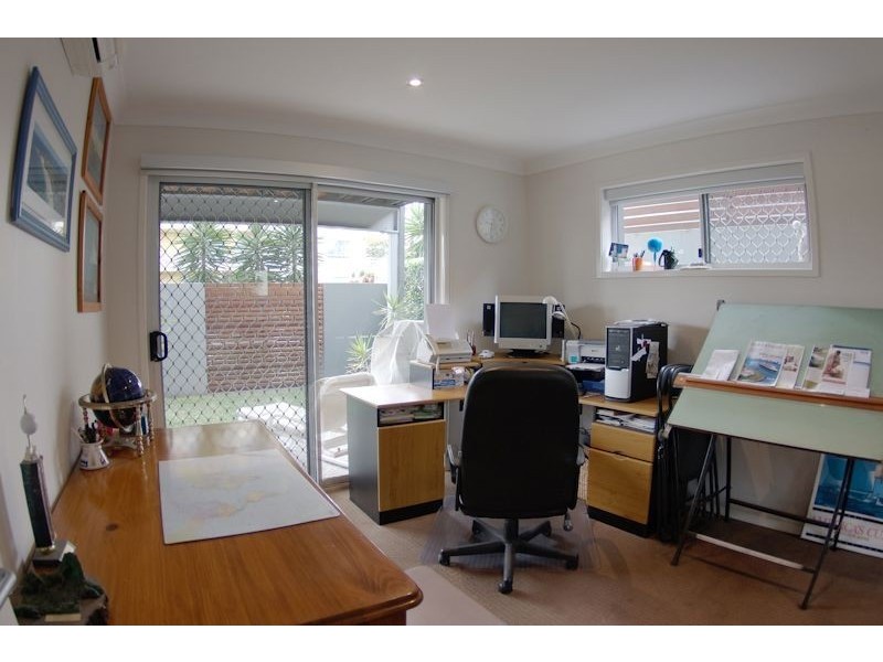 2/32 Pacific Parade, Bilinga QLD 4225