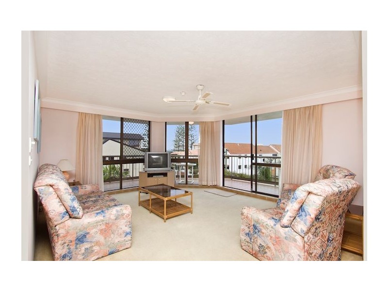 10/1111 Gold Coast Highway, Palm Beach QLD 4221