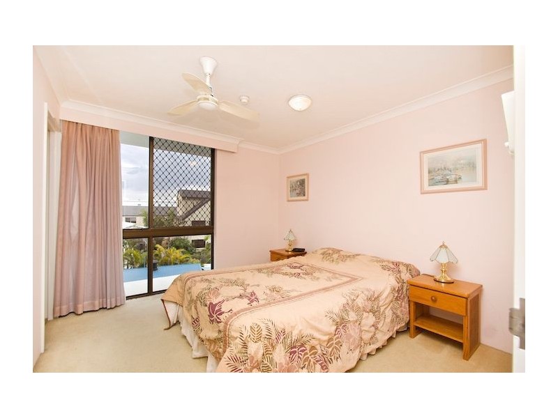 10/1111 Gold Coast Highway, Palm Beach QLD 4221