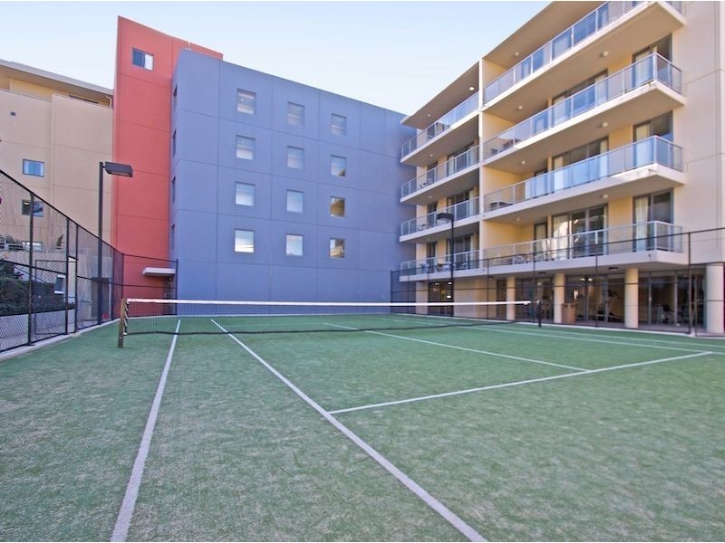 2053/1 Ocean Street, Burleigh Heads QLD 4220