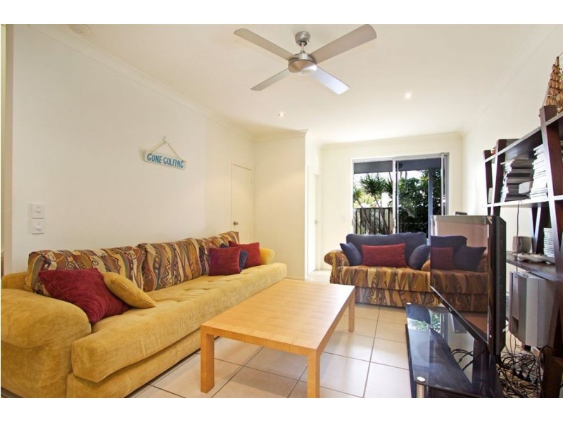 2/6 Elizabeth street, Tugun QLD 4224