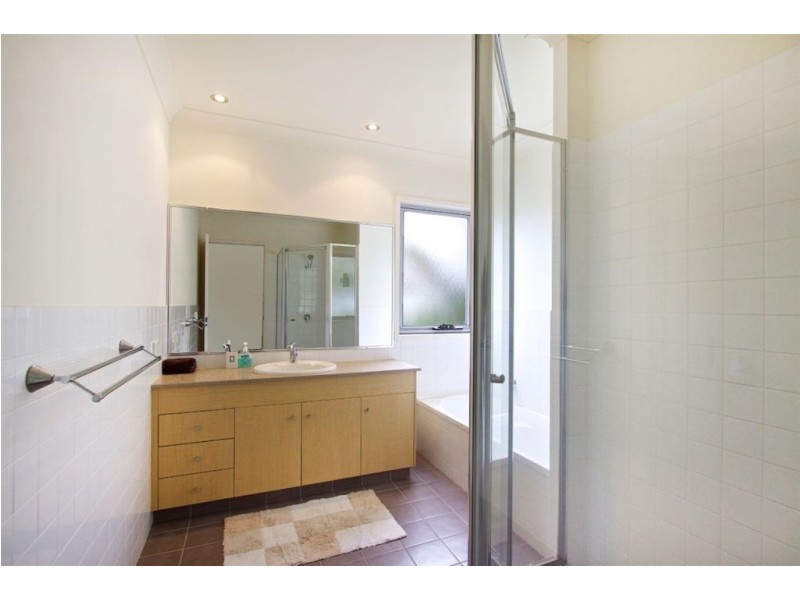 2/6 Elizabeth street, Tugun QLD 4224