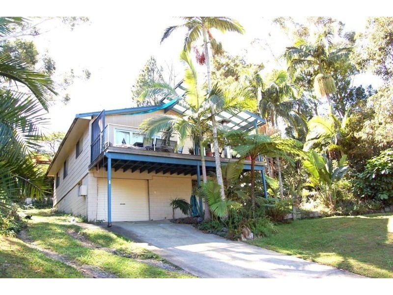 17 Lucania Street, Currumbin Waters QLD 4223