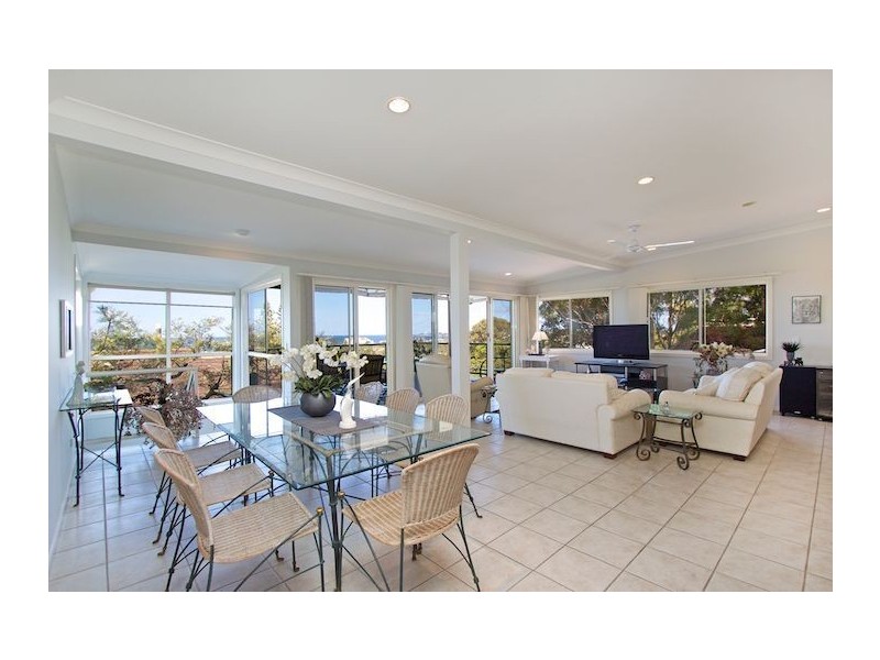 55 Wyberba Street, Tugun QLD 4224