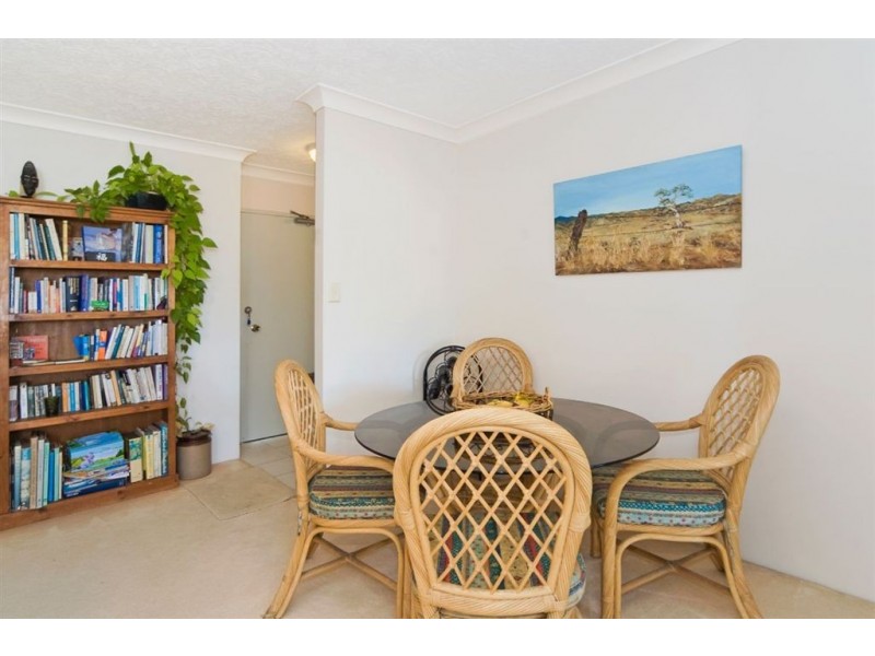 25/147-149 Golden Four Drive, Bilinga QLD 4225