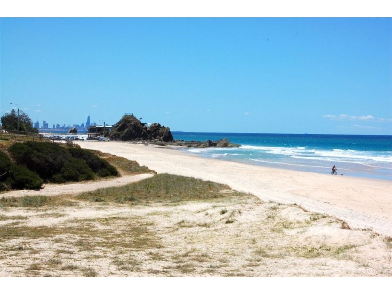 1/10 Wade Street, Tugun QLD 4224