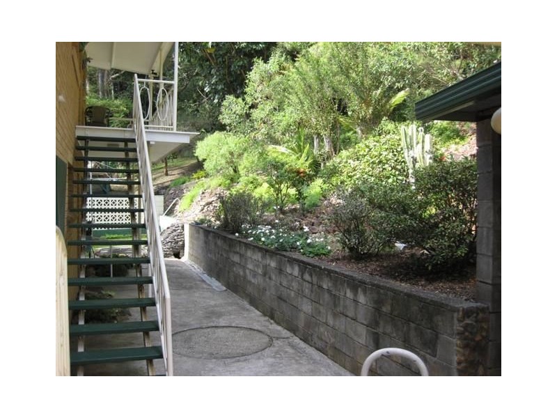 8 Weeumba Street, Currumbin QLD 4223