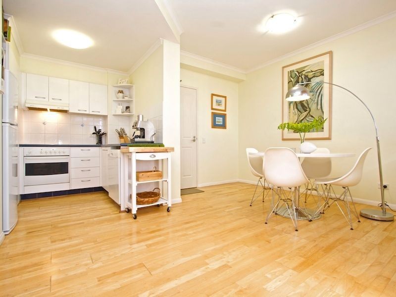 9/315 Golden Four Drive, Bilinga QLD 4225