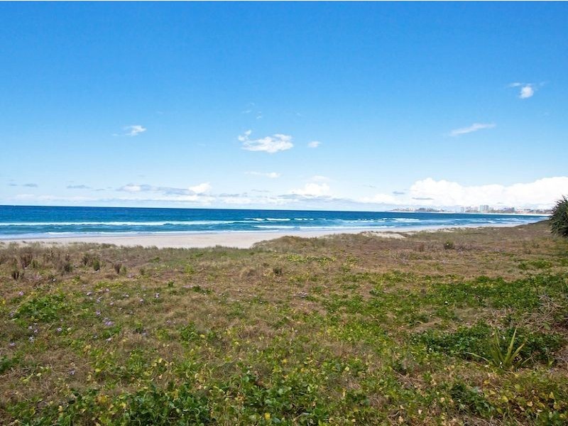 9/315 Golden Four Drive, Bilinga QLD 4225