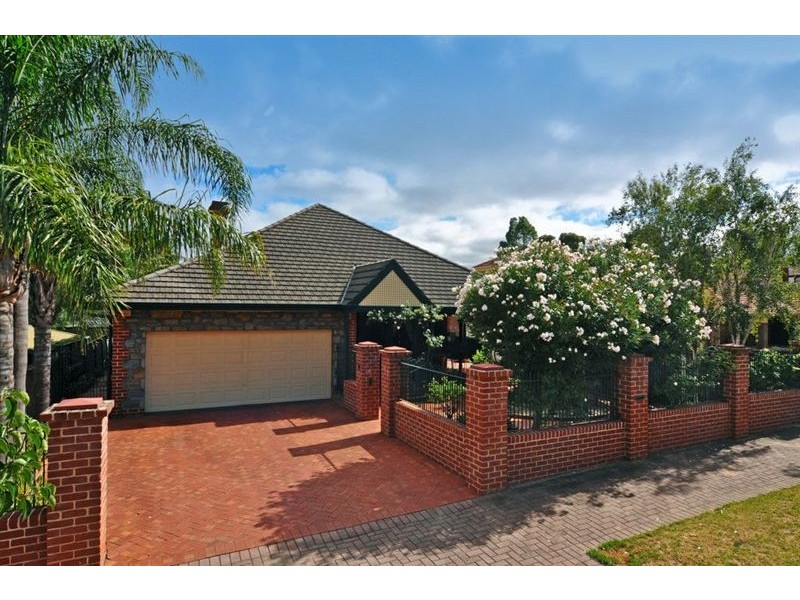 17 Stanley Street, Leabrook SA 5068