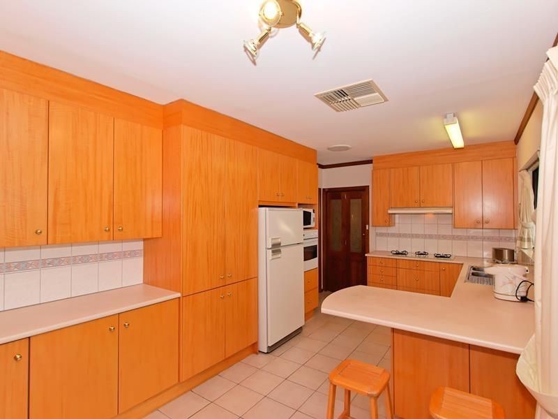 7 Darrell Avenue, Wattle Park SA 5066