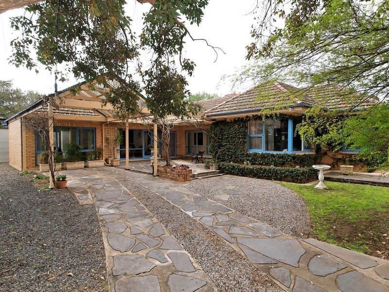 9 Stanley Street, Leabrook SA 5068
