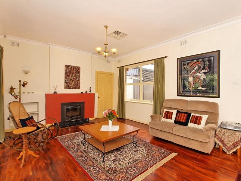 9 Stanley Street, Leabrook SA 5068