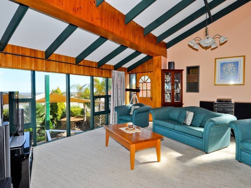 12 Yalpara Avenue, Rostrevor SA 5073