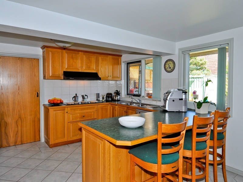 12 Yalpara Avenue, Rostrevor SA 5073