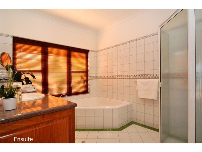 8 Mountainview Place, Mount Osmond SA 5064