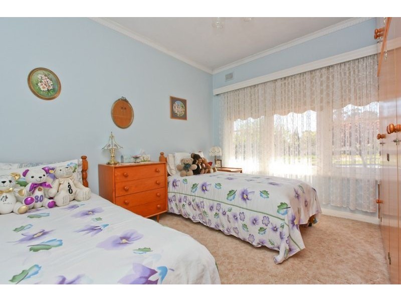 76 Linden Avenue, Hazelwood Park SA 5066