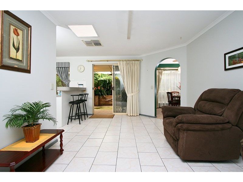 6 Castle Hill Place, Golden Grove SA 5125