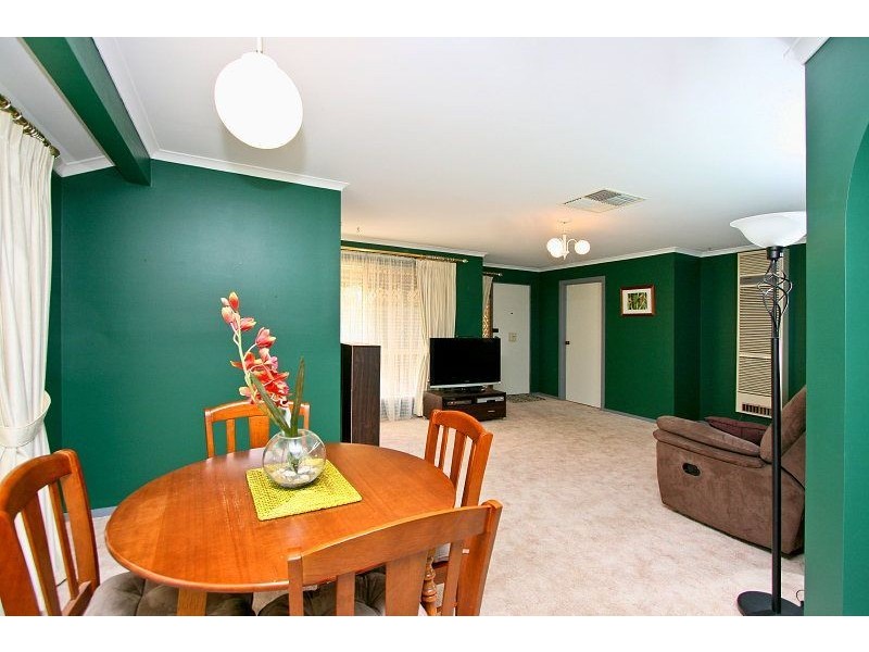 6 Castle Hill Place, Golden Grove SA 5125