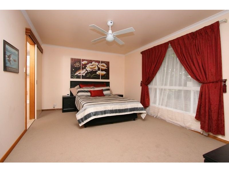 6 Geare Court, Parafield Gardens SA 5107