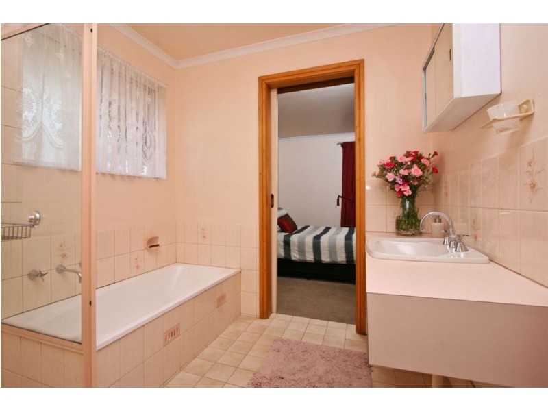 6 Geare Court, Parafield Gardens SA 5107
