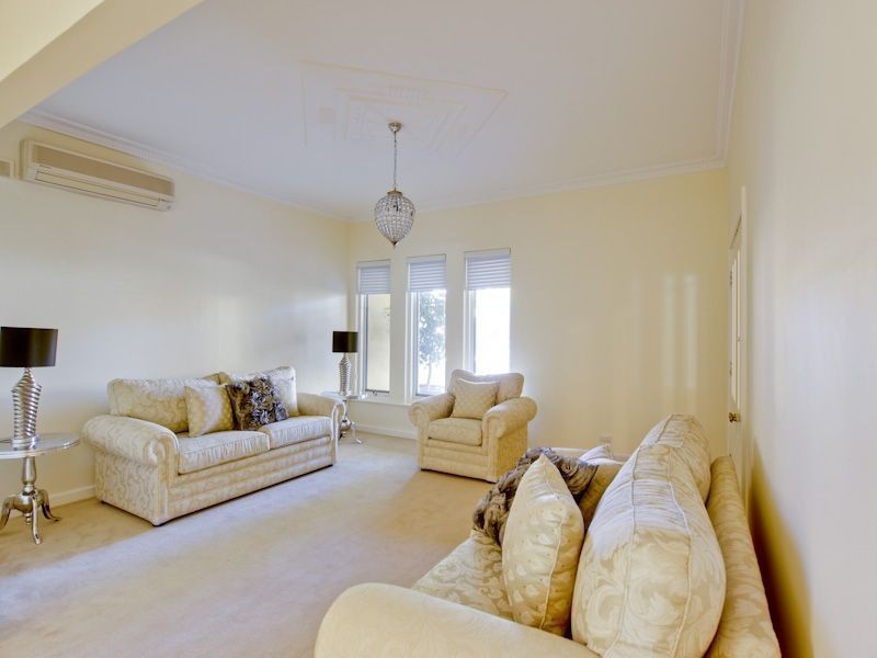 6 Angas Road, Magill SA 5072