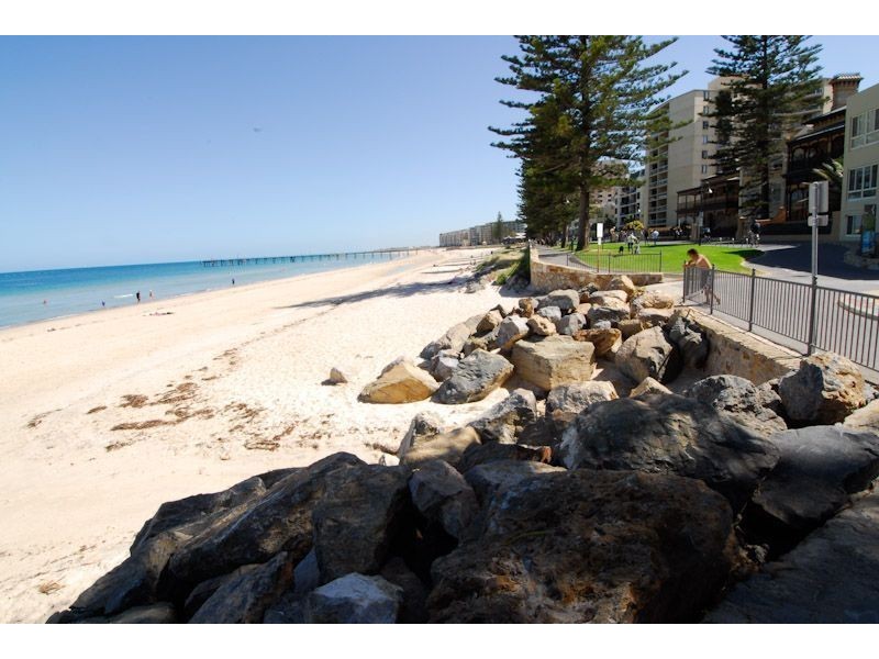 3/12 Giles Avenue, Glenelg SA 5045