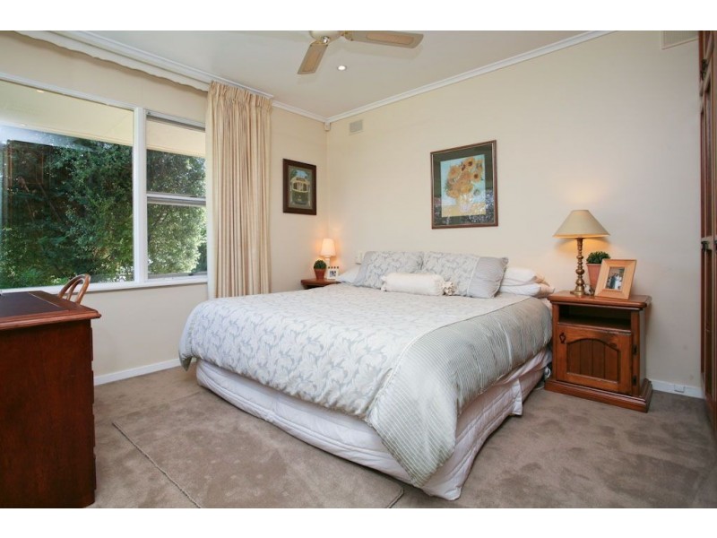 12 Jeffery Court, Vale Park SA 5081