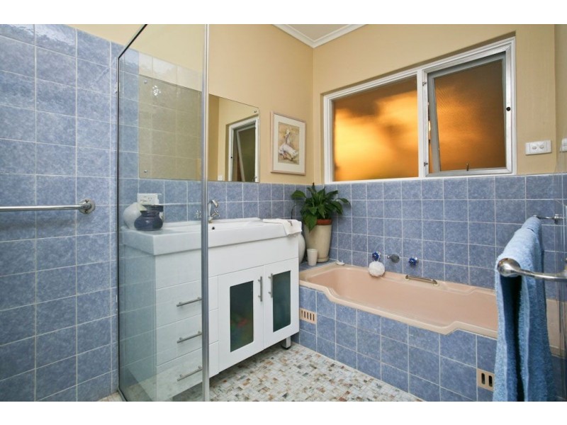 12 Jeffery Court, Vale Park SA 5081