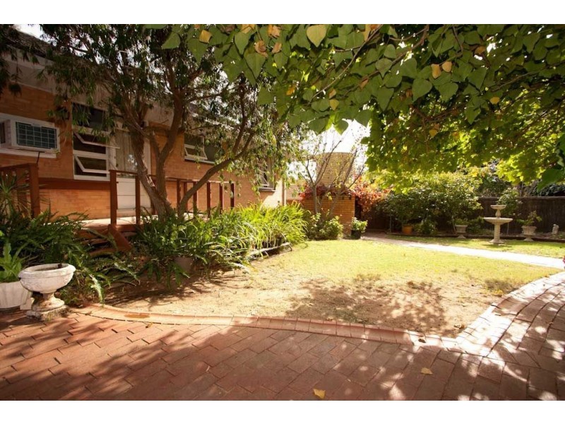 17 Ilfracombe Drive, Wattle Park SA 5066