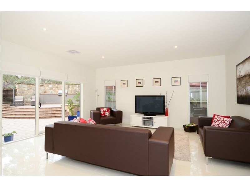 1 Clifton Court, Stonyfell SA 5066