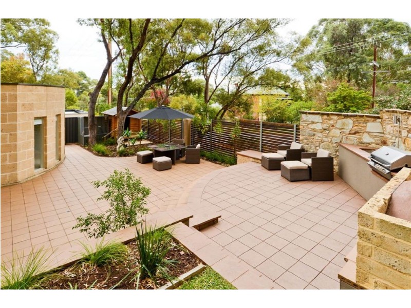 1 Clifton Court, Stonyfell SA 5066