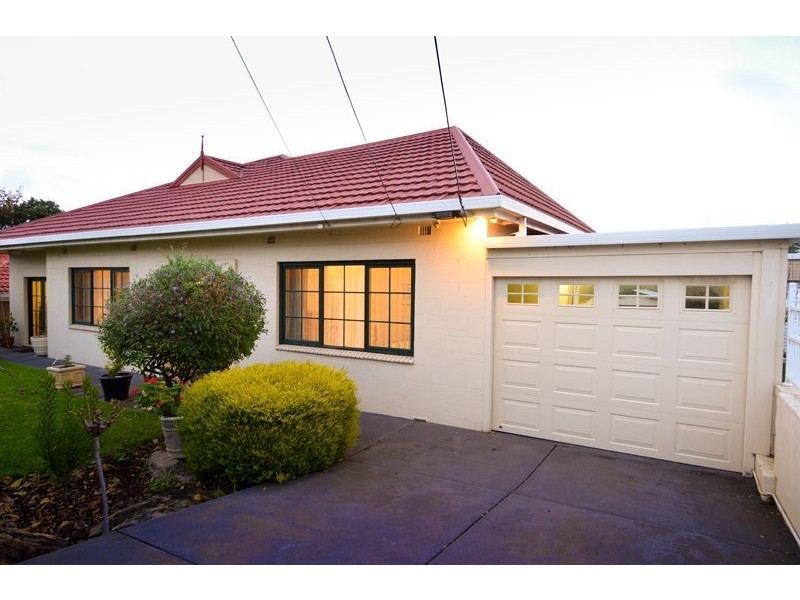 5 Doreen Street, Vale Park SA 5081