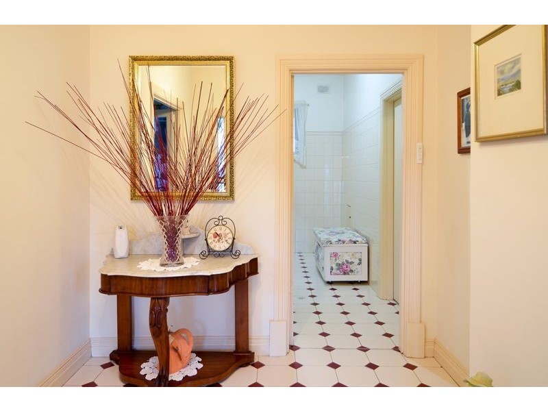 5 Doreen Street, Vale Park SA 5081