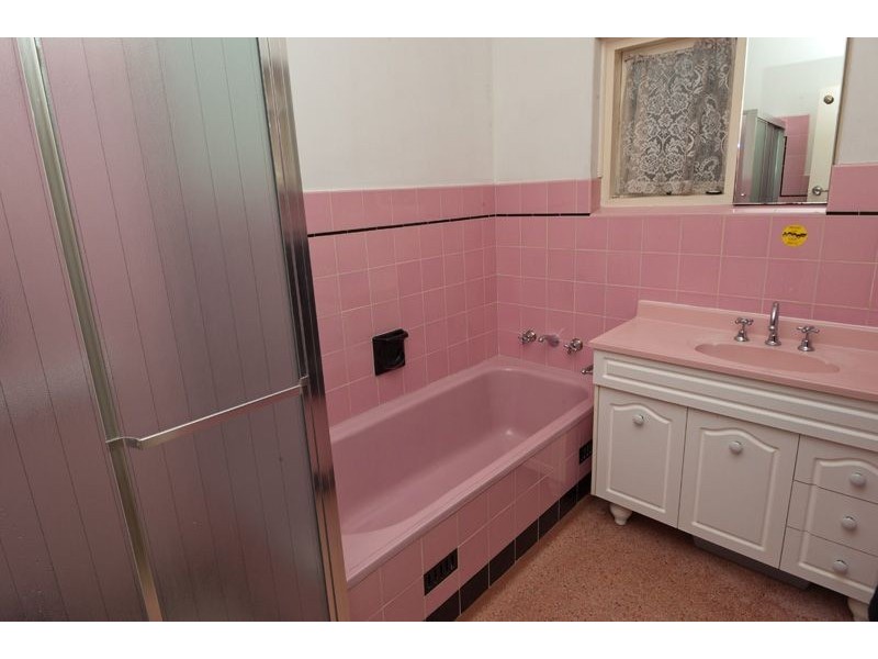 2 Radstock Street, Woodville SA 5011